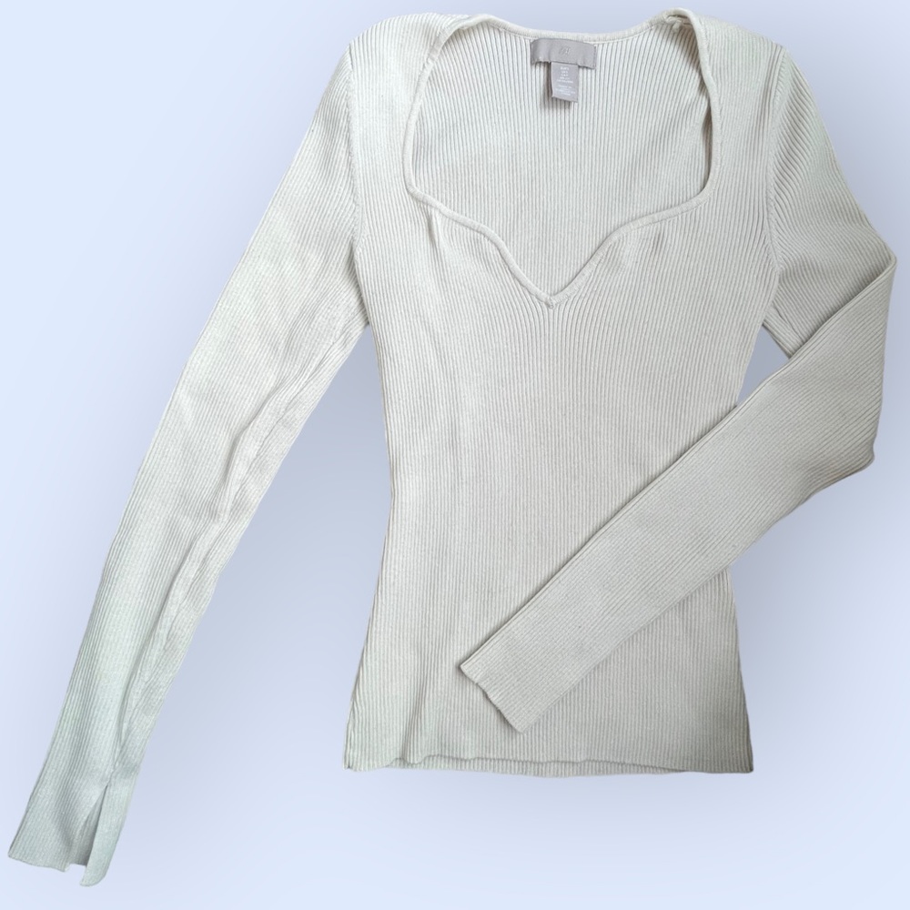 H&M Beige Sweetheart Neck Long Sleeve Shirt